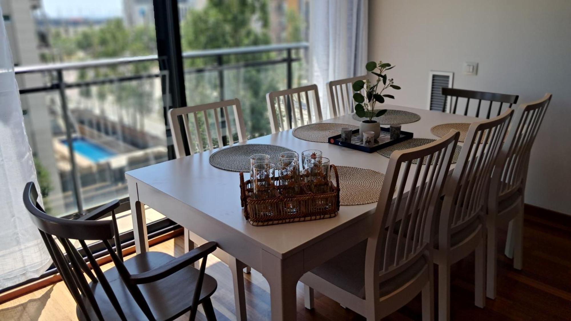 Modern Apartment, With Parking, Close To The Beach!! Сант Адриа де Бесос Екстериор снимка