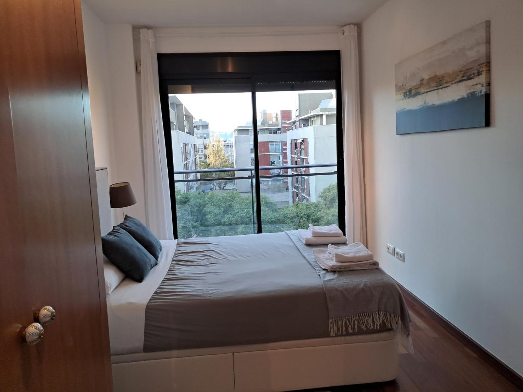 Modern Apartment, With Parking, Close To The Beach!! Сант Адриа де Бесос Екстериор снимка